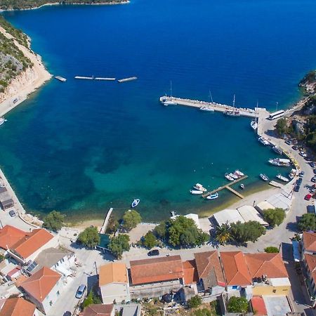Cavos Seaside House Villa Vathy  Buitenkant foto