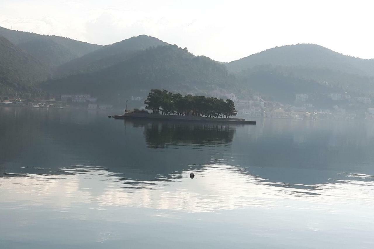 Cavos Seaside House Villa Vathy  Buitenkant foto