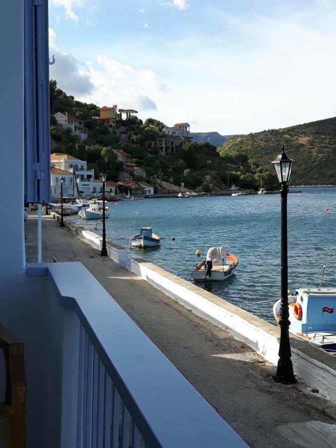Cavos Seaside House Villa Vathy  Buitenkant foto