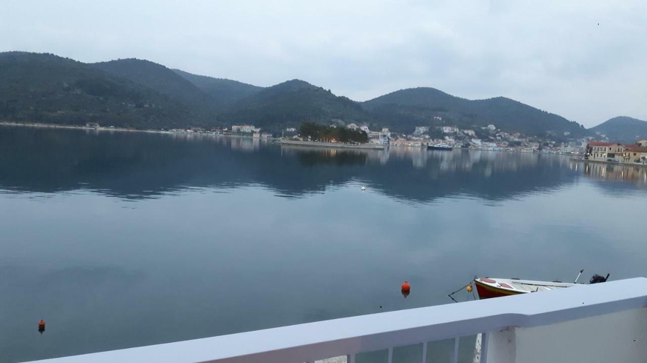 Cavos Seaside House Villa Vathy  Buitenkant foto