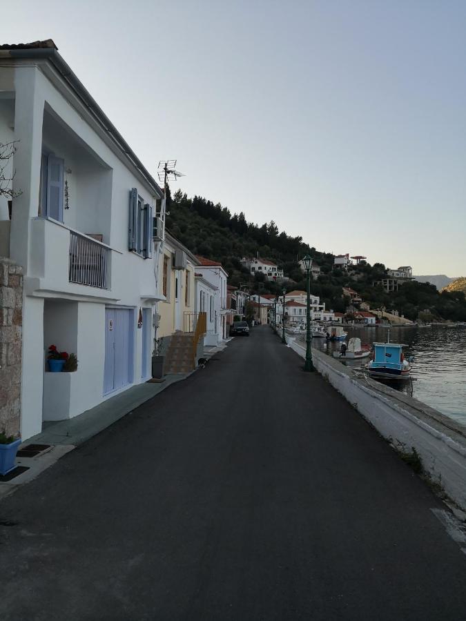 Cavos Seaside House Villa Vathy  Buitenkant foto